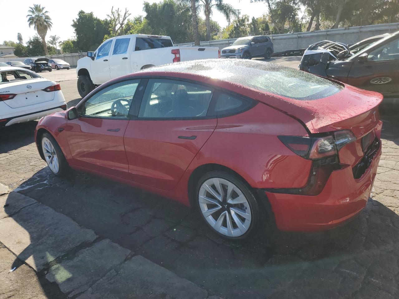 TESLA MODEL 3