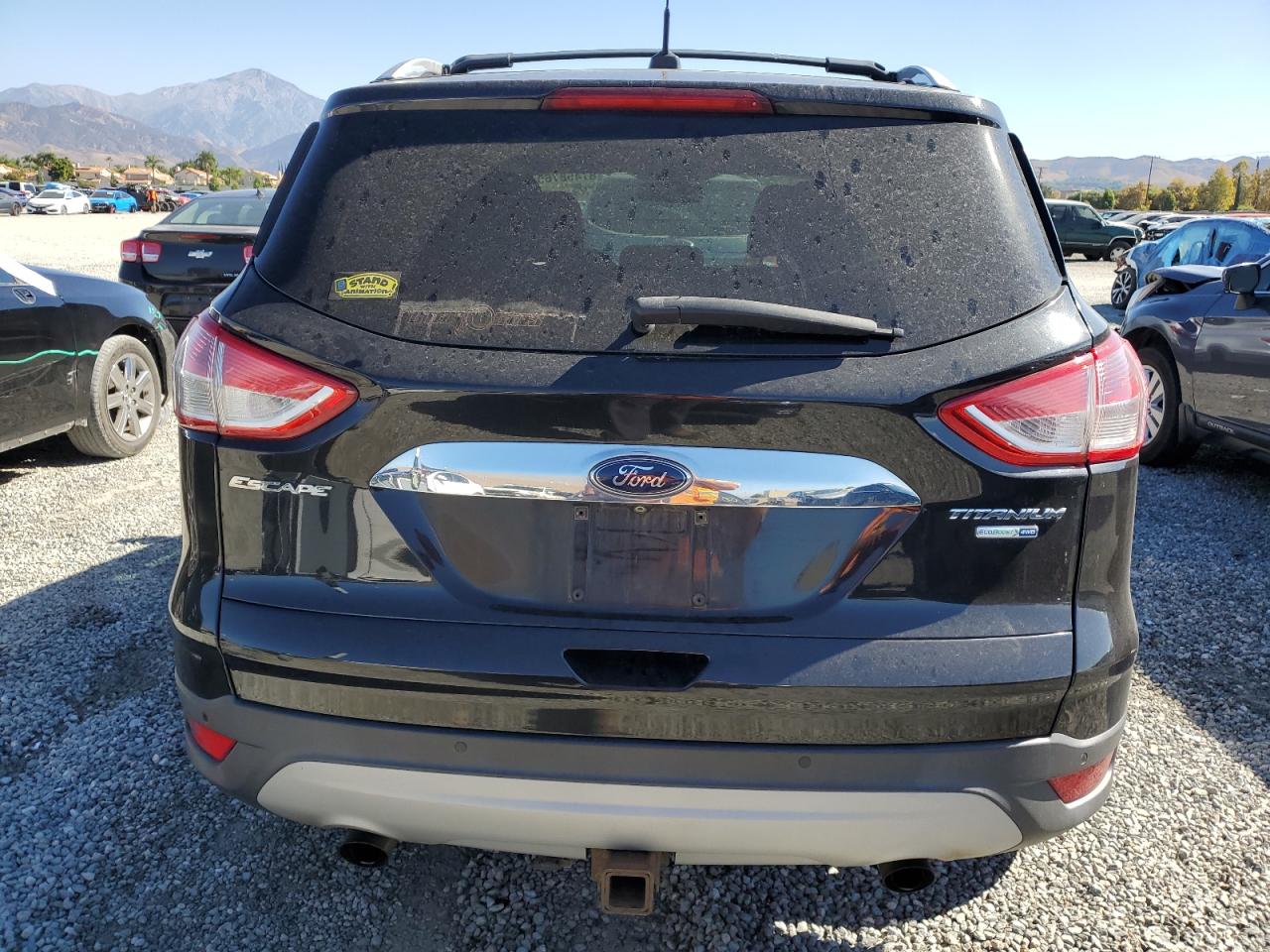 FORD ESCAPE TITANIUM