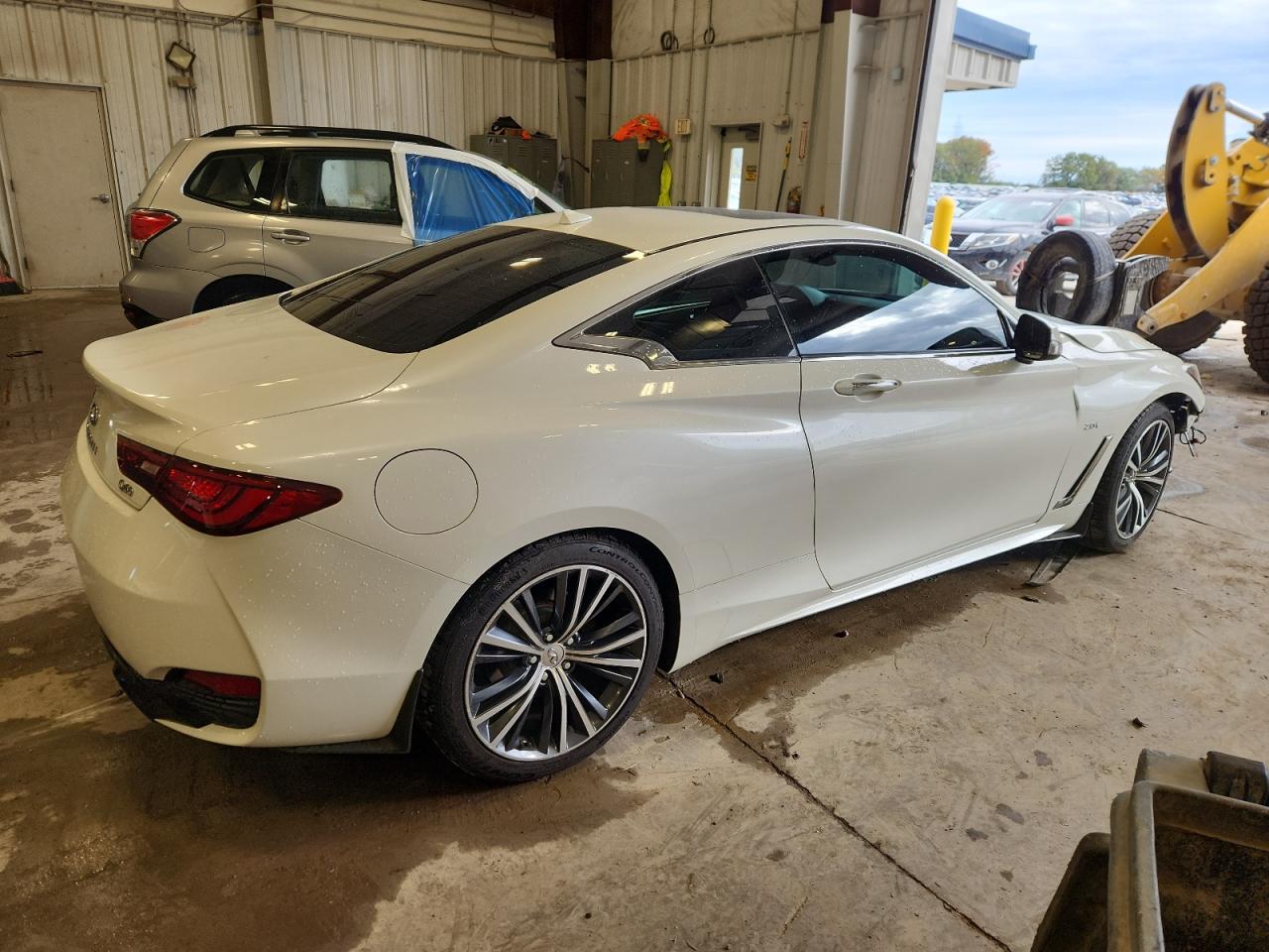 INFINITI Q60 BASE