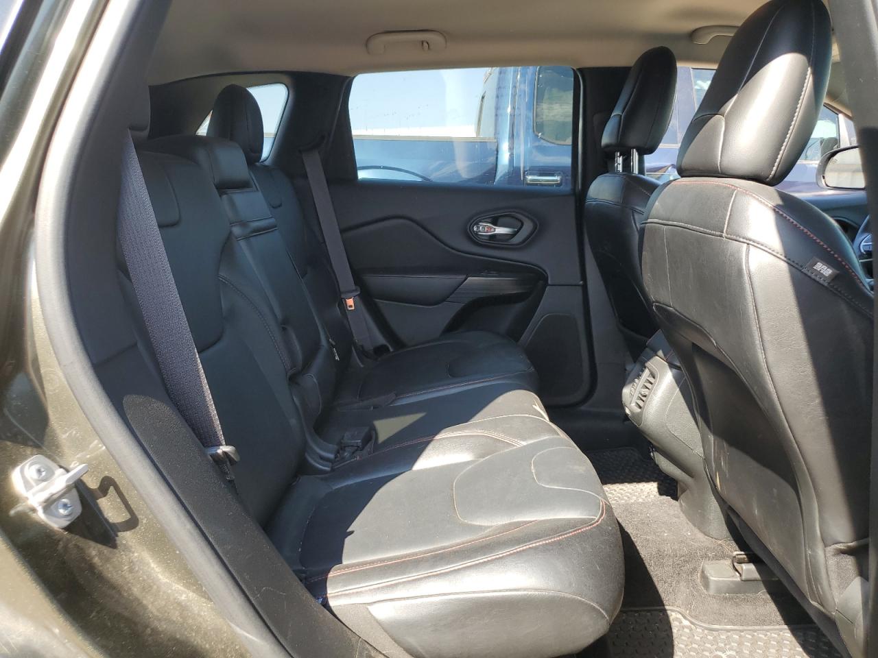 JEEP CHEROKEE TRAILHAWK