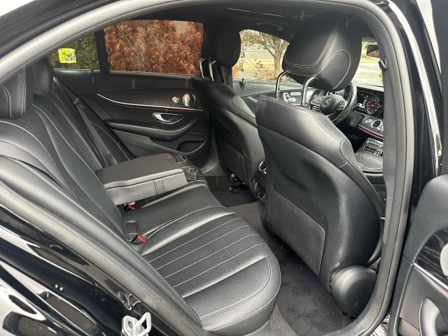2019 MERCEDES-BENZ E 300 4MAT WDDZF4KB8KA588938