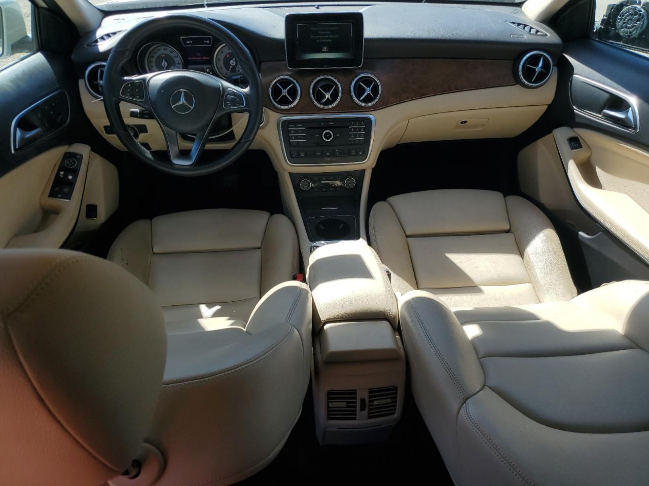 MERCEDES-BENZ GLA-CLASS 250 4MATIC