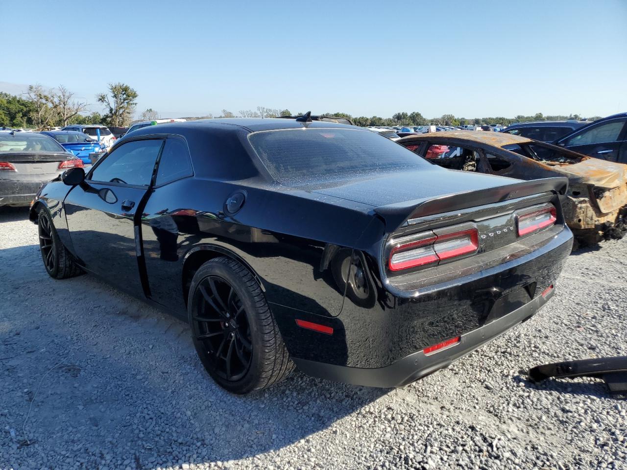 DODGE CHALLENGER SRT HELLCAT