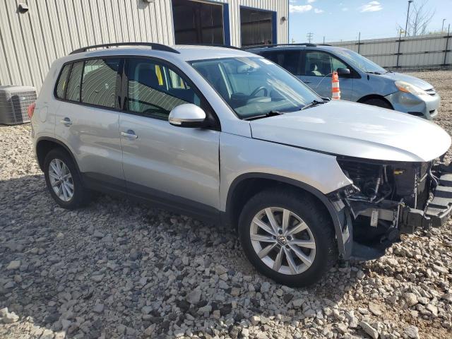 2017 VOLKSWAGEN TIGUAN S WVGBV7AX4HK051298