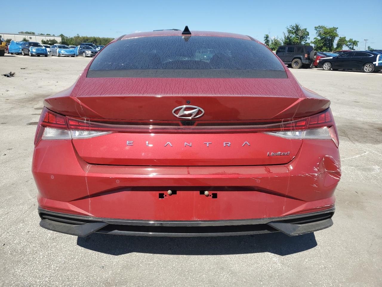 HYUNDAI ELANTRA LIMITED