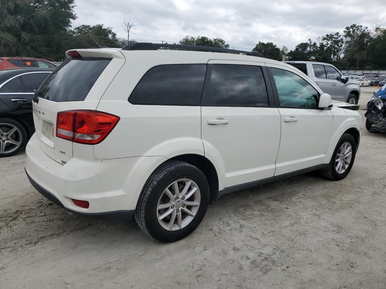DODGE JOURNEY SXT
