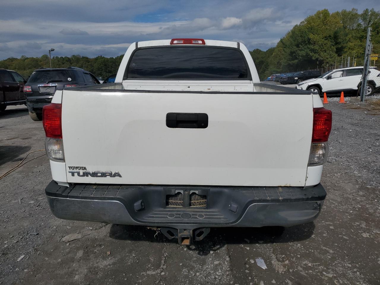 TOYOTA TUNDRA CREWMAX SR5