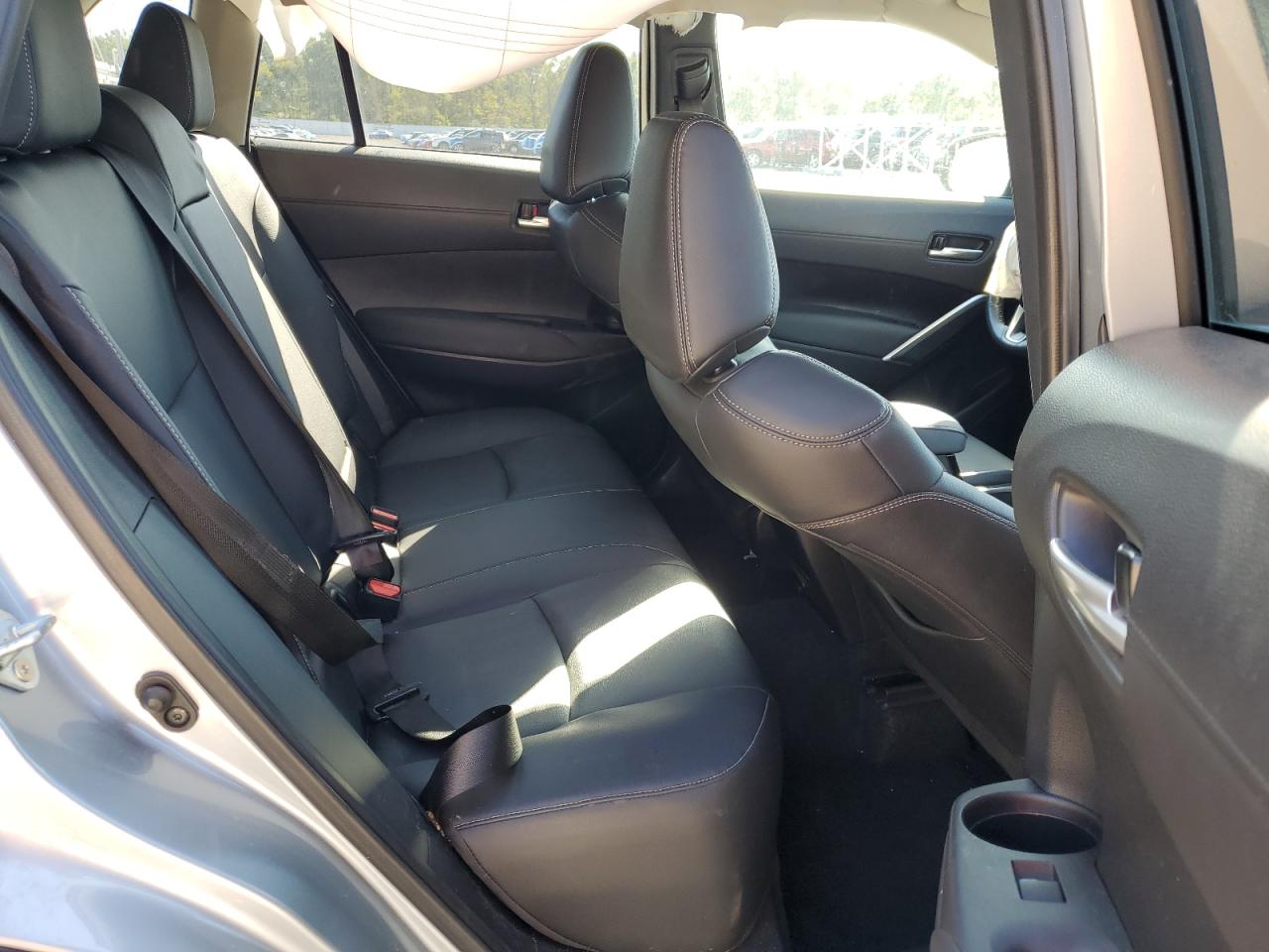 TOYOTA COROLLA CROSS XLE