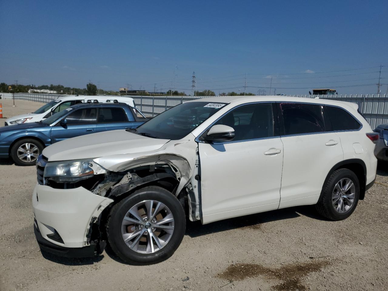 TOYOTA HIGHLANDER LE