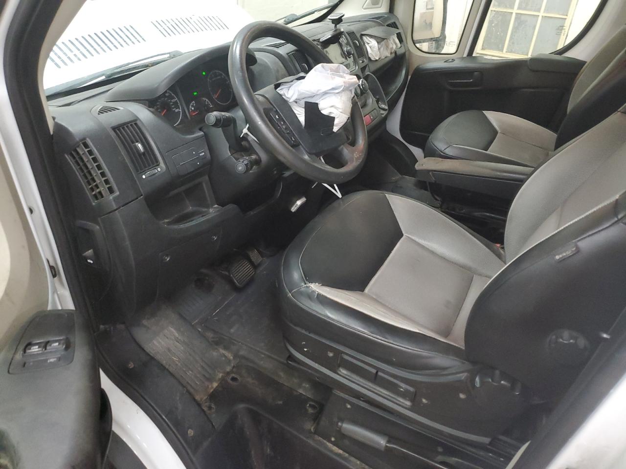 RAM PROMASTER 2500 HIGH