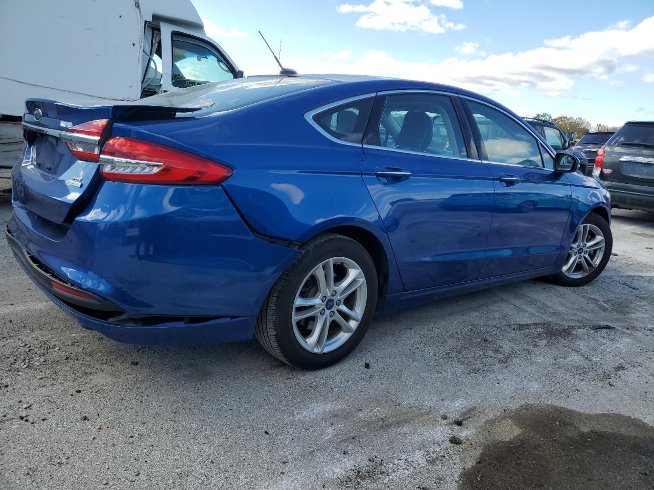FORD FUSION SE