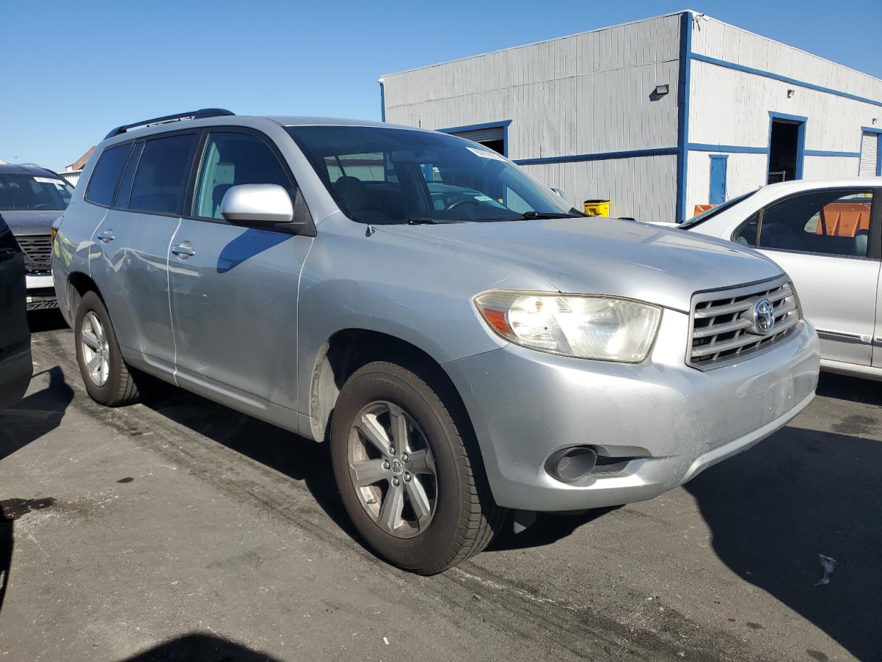 TOYOTA HIGHLANDER