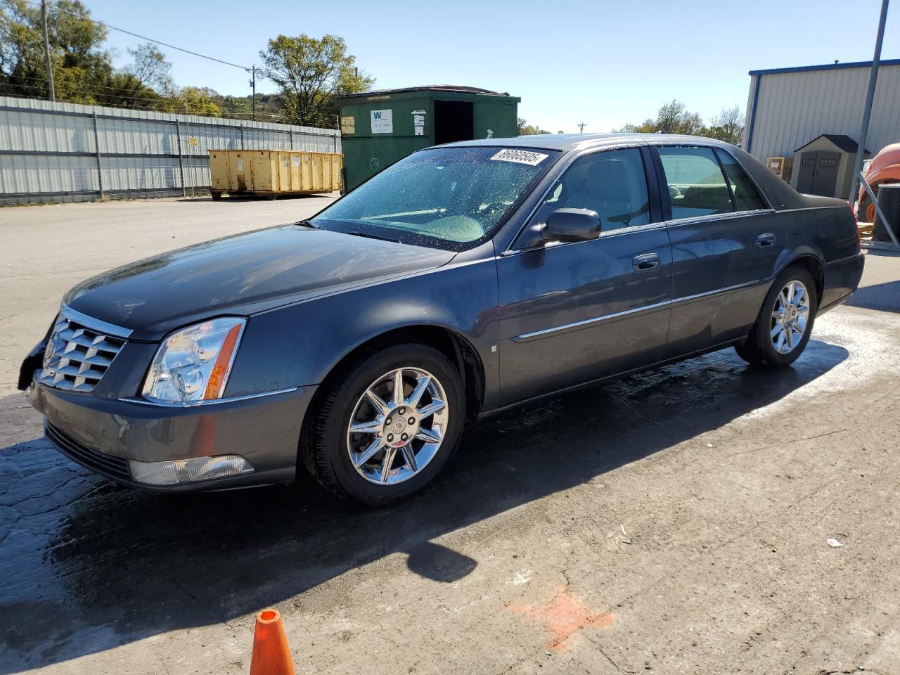 CADILLAC DTS LUXURY COLLECTION