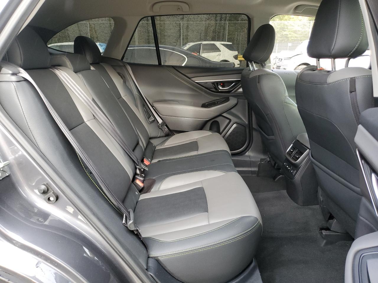 SUBARU OUTBACK ONYX EDITION XT