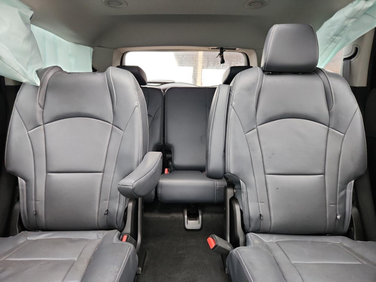 BUICK ENCLAVE ESSENCE