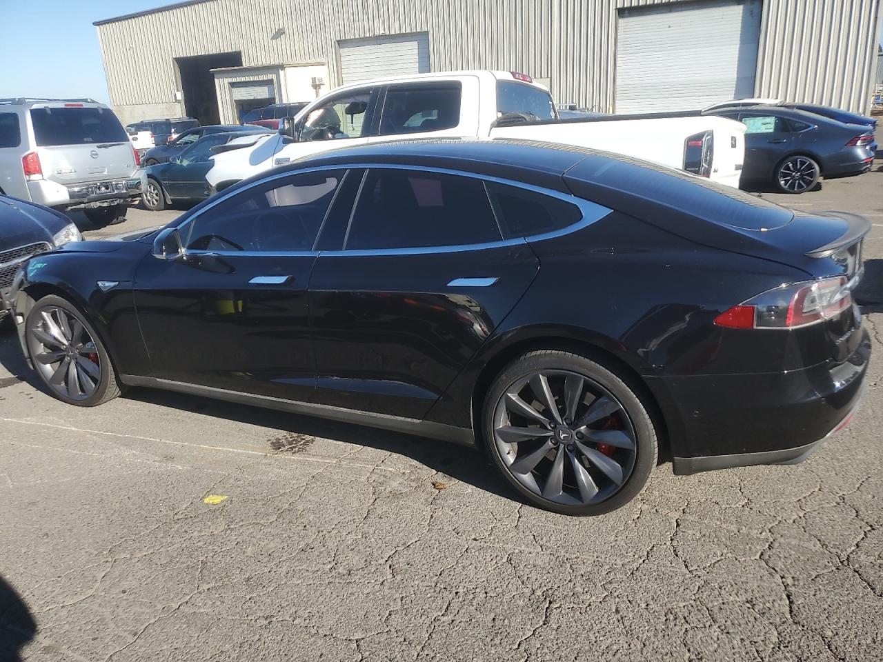 TESLA MODEL S
