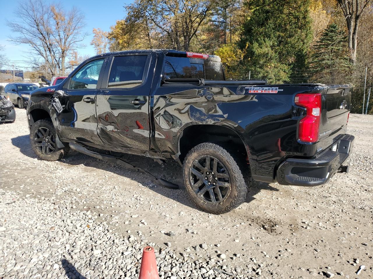 CHEVROLET SILVERADO K1500 LT TRAIL BOSS