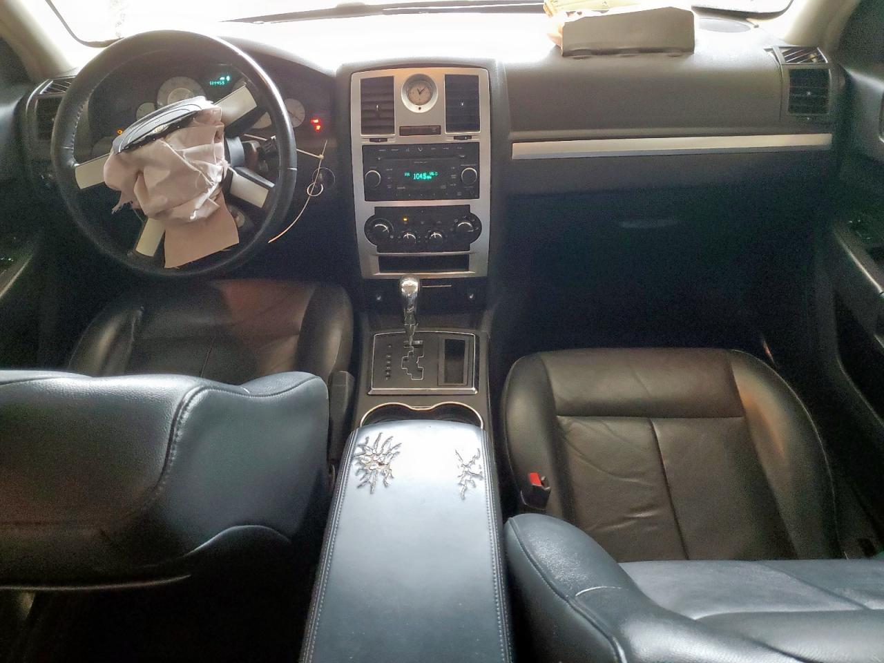 Lot #3305663716 2009 CHRYSLER 300 TOURIN