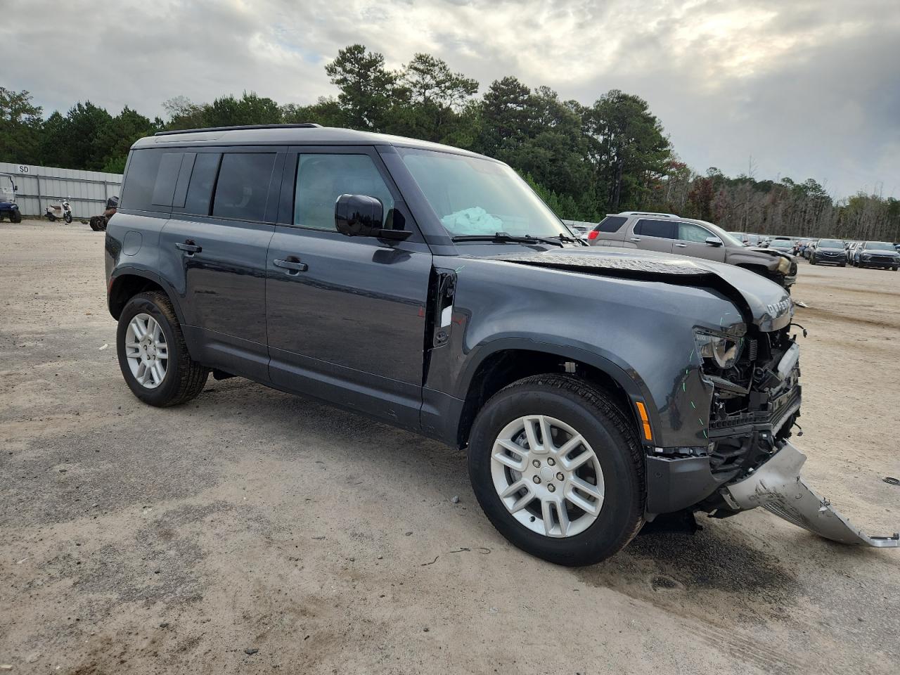LAND ROVER DEFENDER 110 S