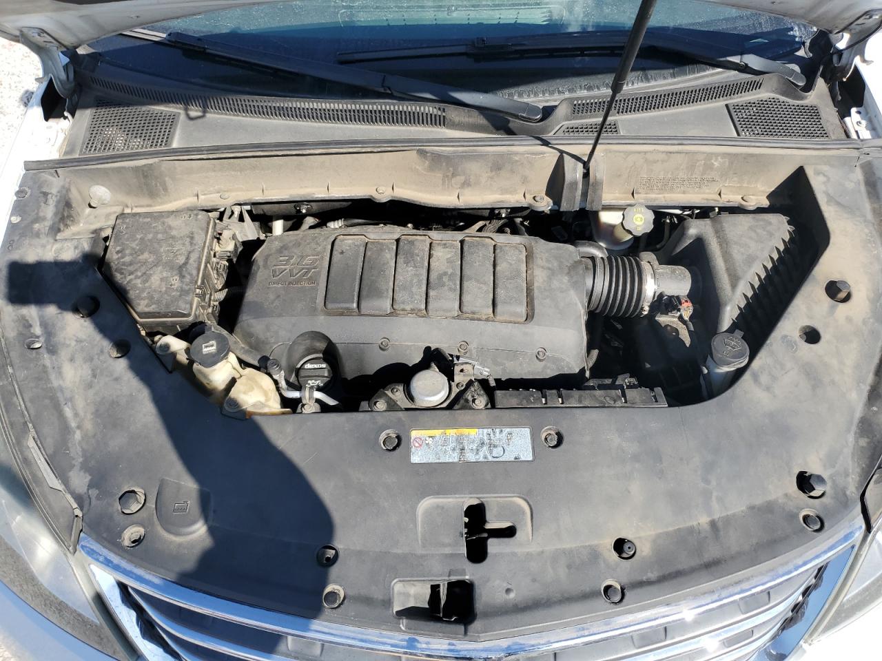 CHEVROLET TRAVERSE LT