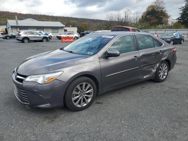 2017 TOYOTA CAMRY LE #3303924698