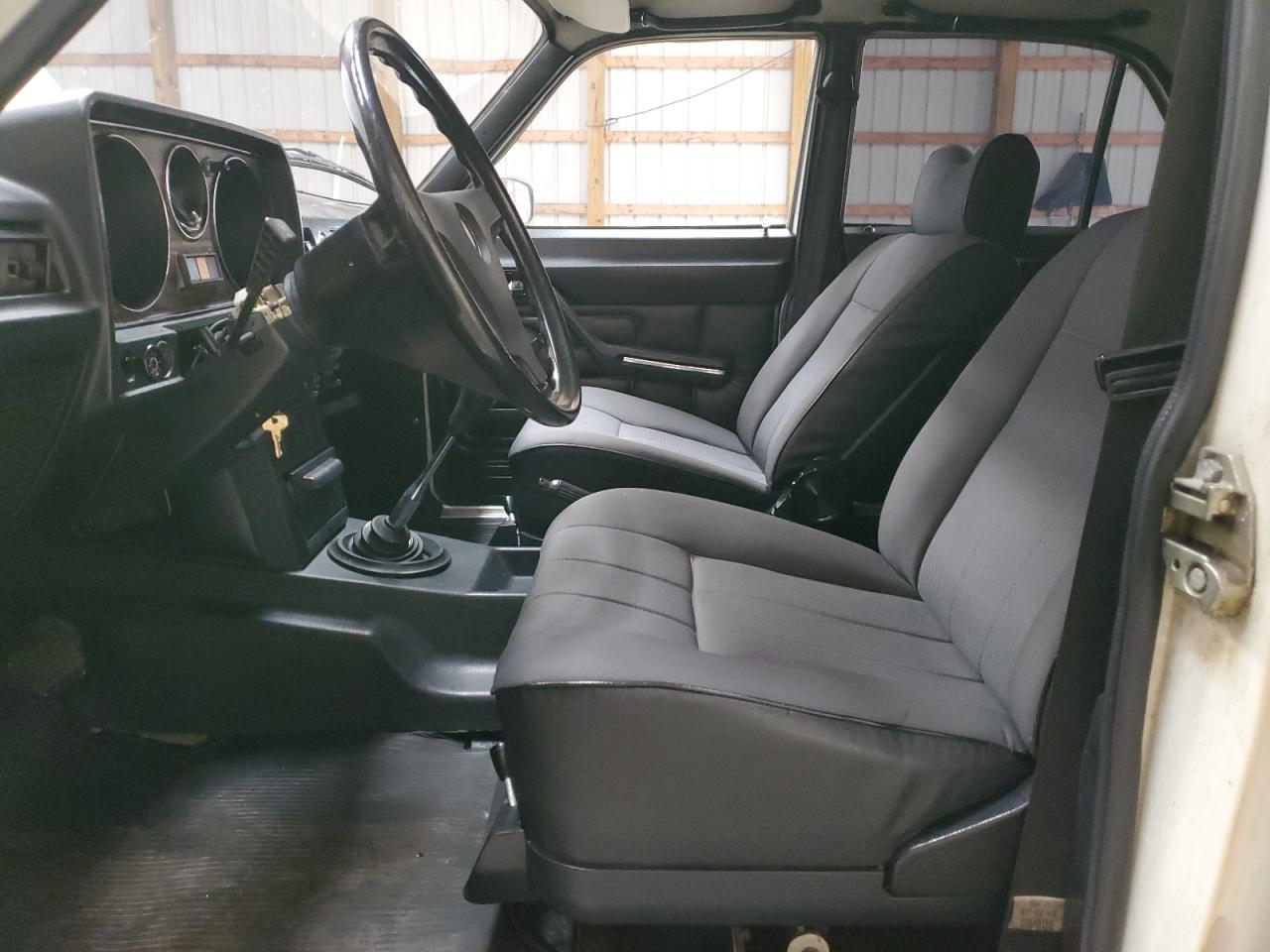 Lot #3282393306 1988 VOLG GAZ