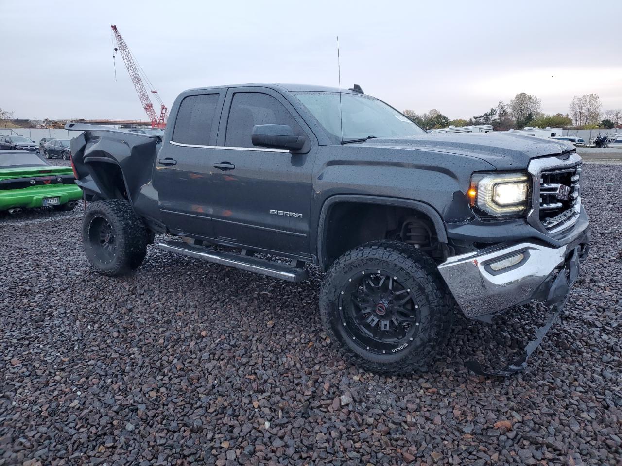 GMC SIERRA K1500 SLE