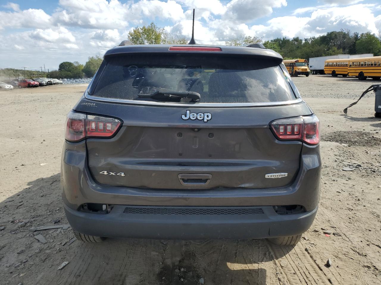 JEEP COMPASS LATITUDE