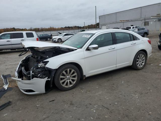 Global Auto Auctions: 2013 CHRYSLER 200 LIMITE