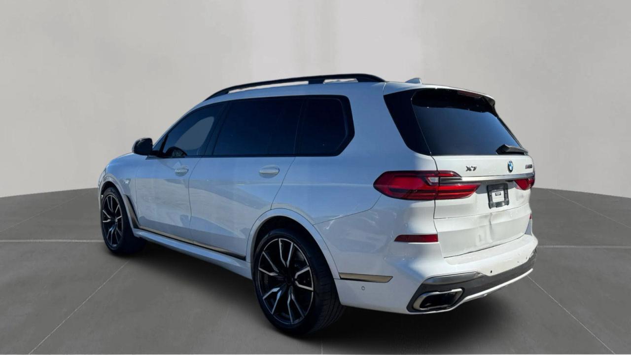 BMW X7 M50I
