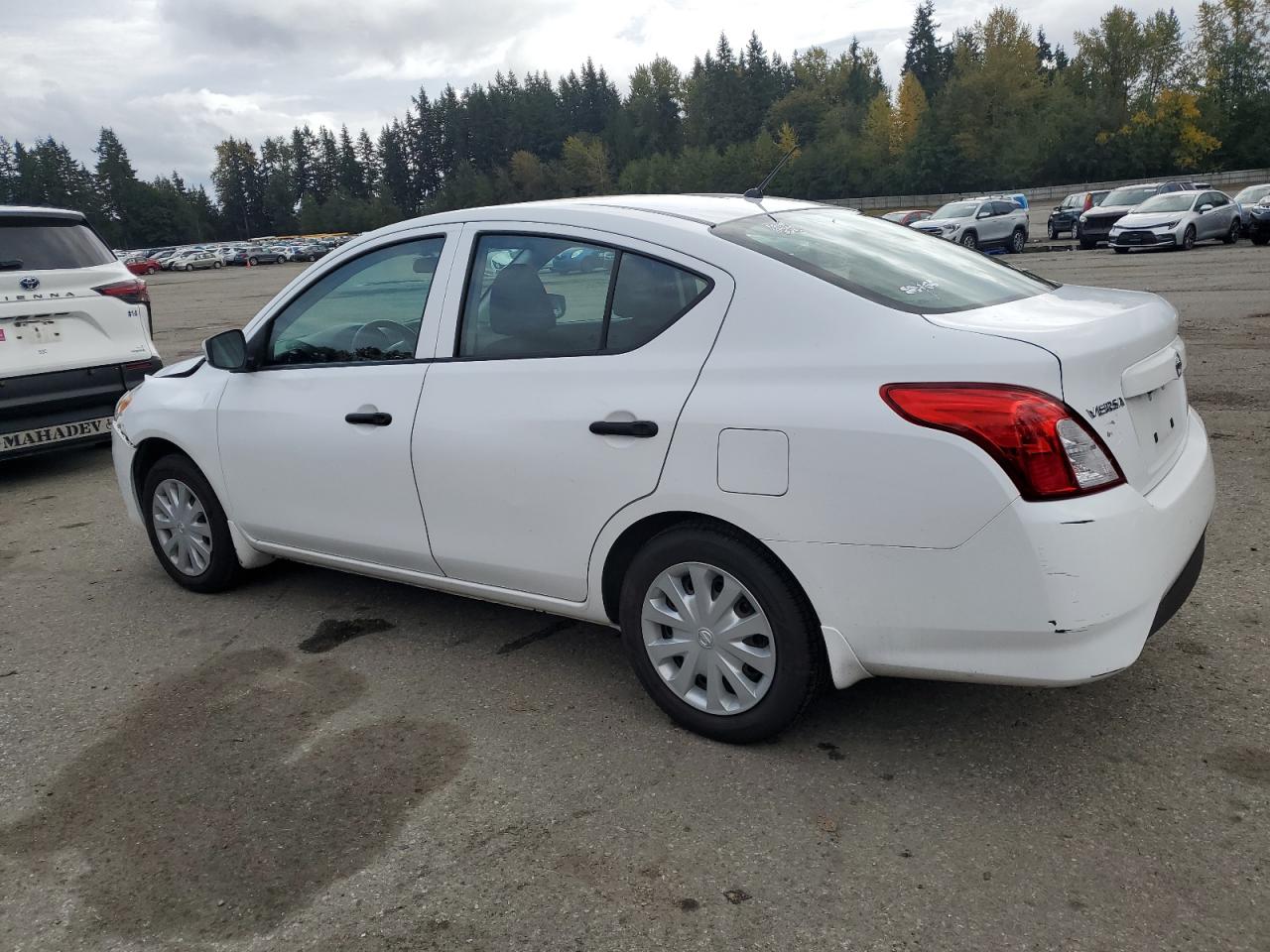 NISSAN VERSA S