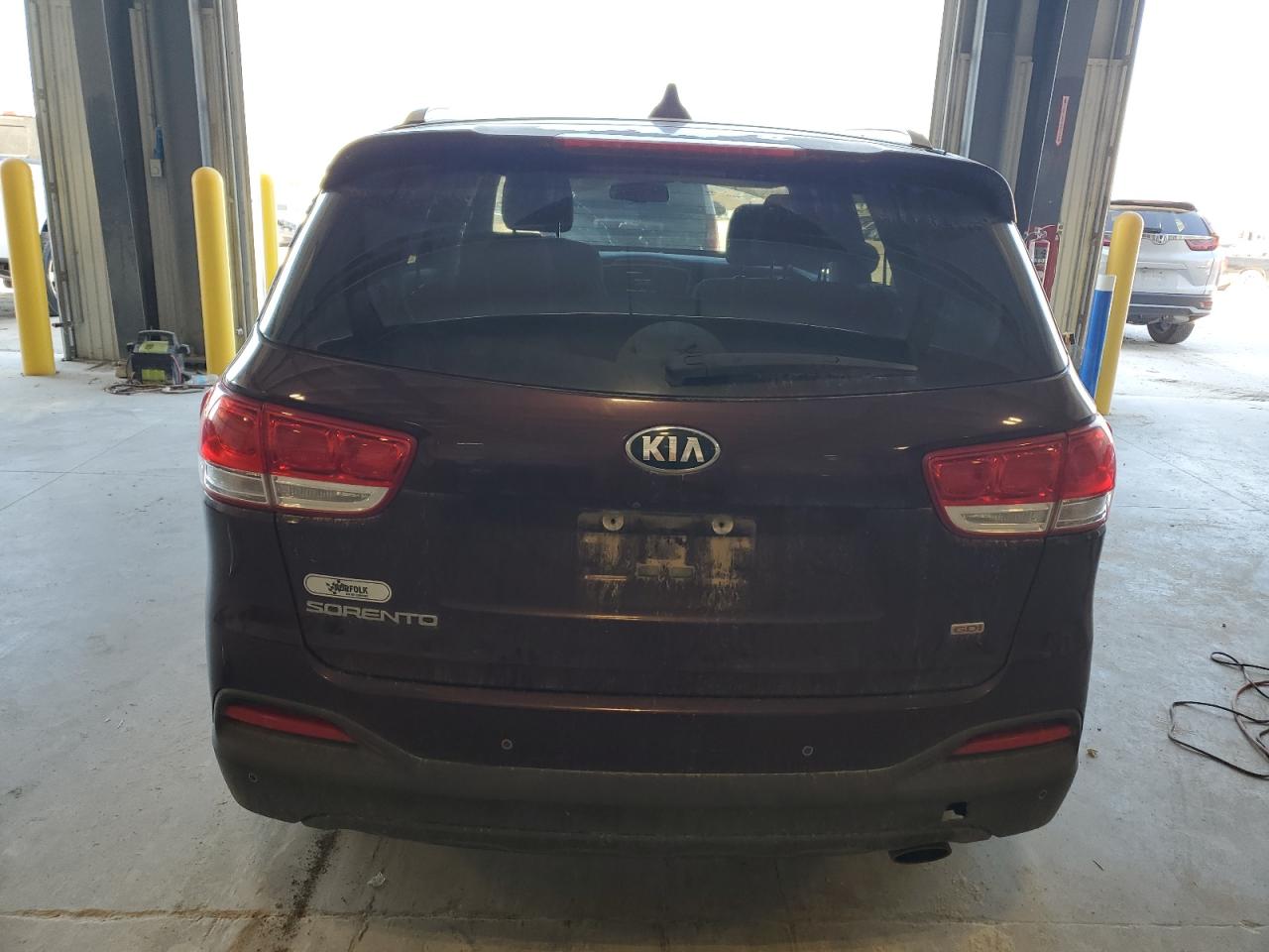 Lot #3302713039 2017 KIA SORENTO LX