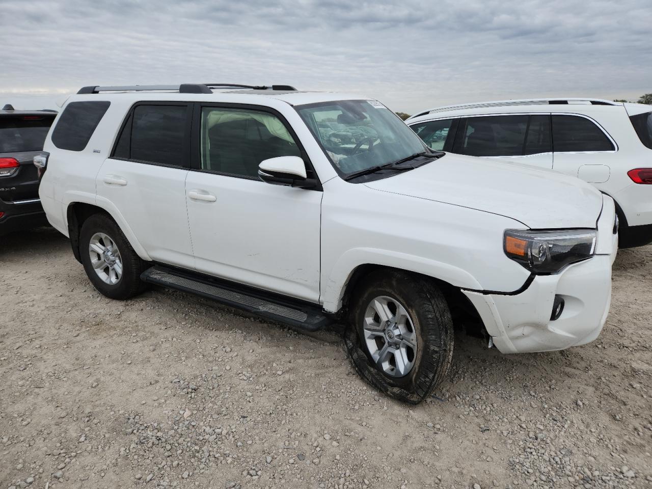 TOYOTA 4RUNNER SR5/SR5 PREMIUM