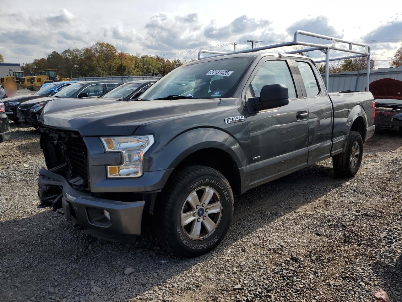 FORD F-150 SUPER CAB