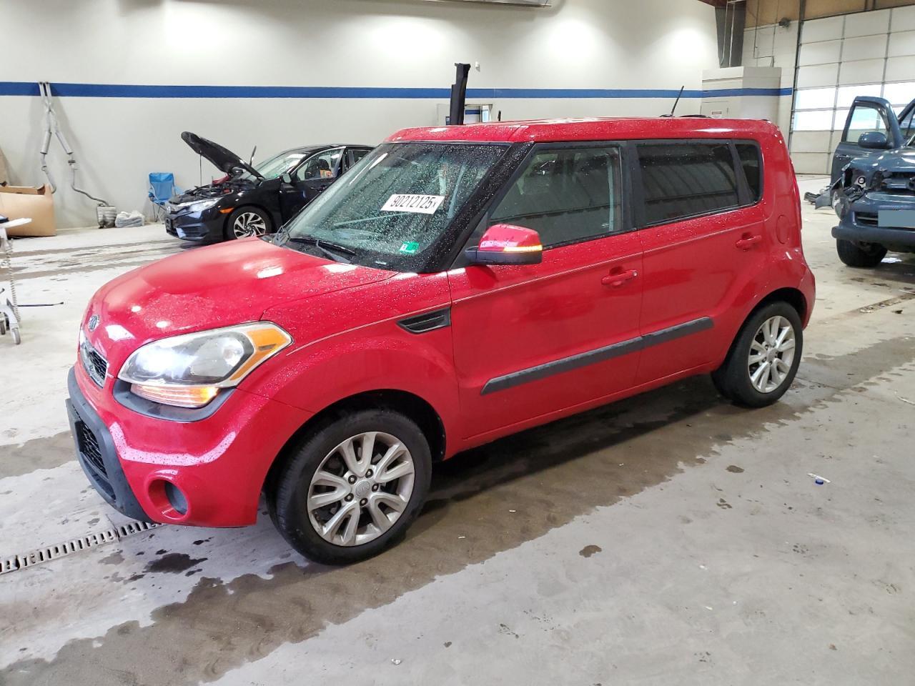 KIA SOUL +