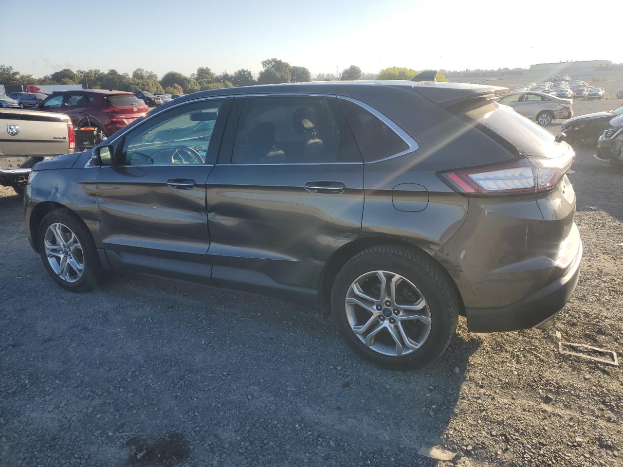 FORD EDGE TITANIUM