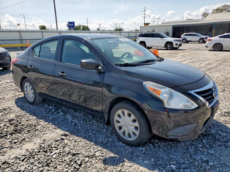 2019 NISSAN VERSA S 3N1CN7AP7KL828025