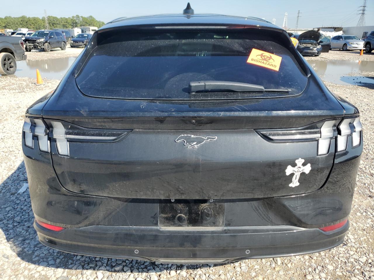 FORD MUSTANG PREMIUM