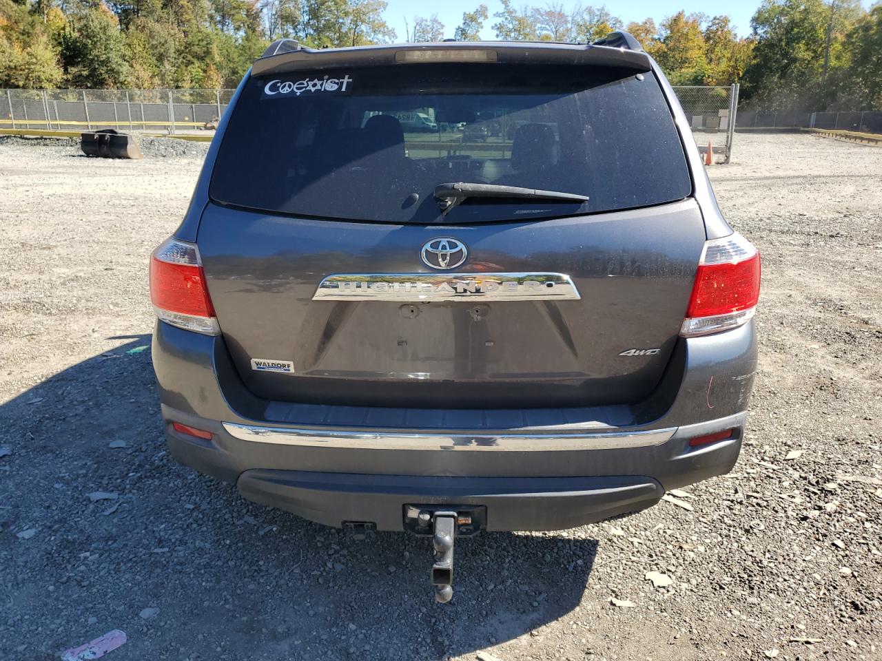 TOYOTA HIGHLANDER BASE