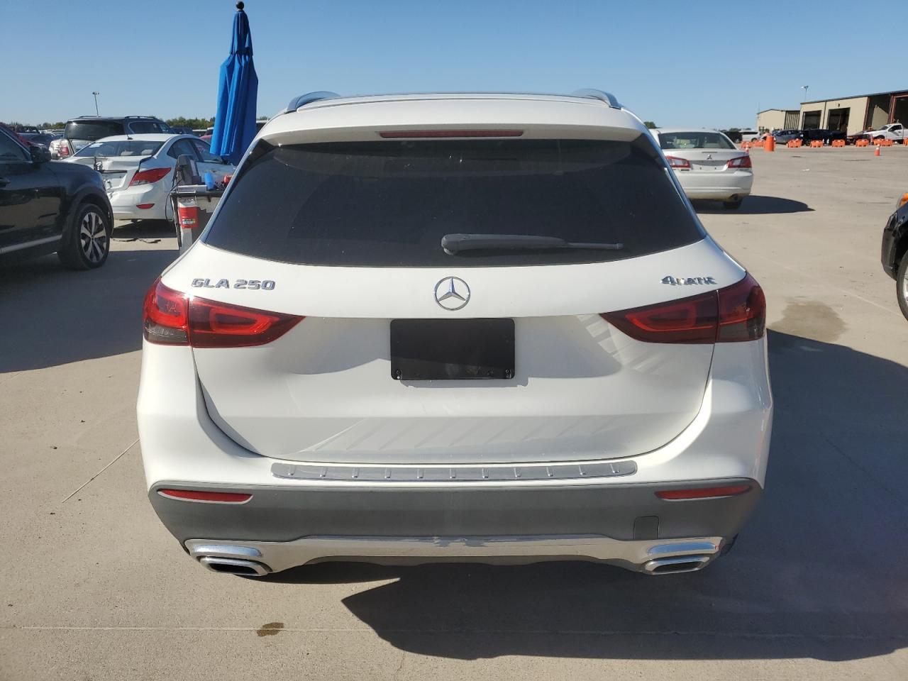 MERCEDES-BENZ GLA-CLASS 250 4MATIC