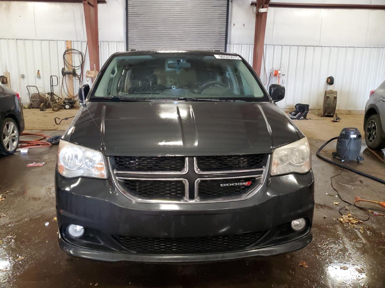 DODGE GRAND CARAVAN CREW