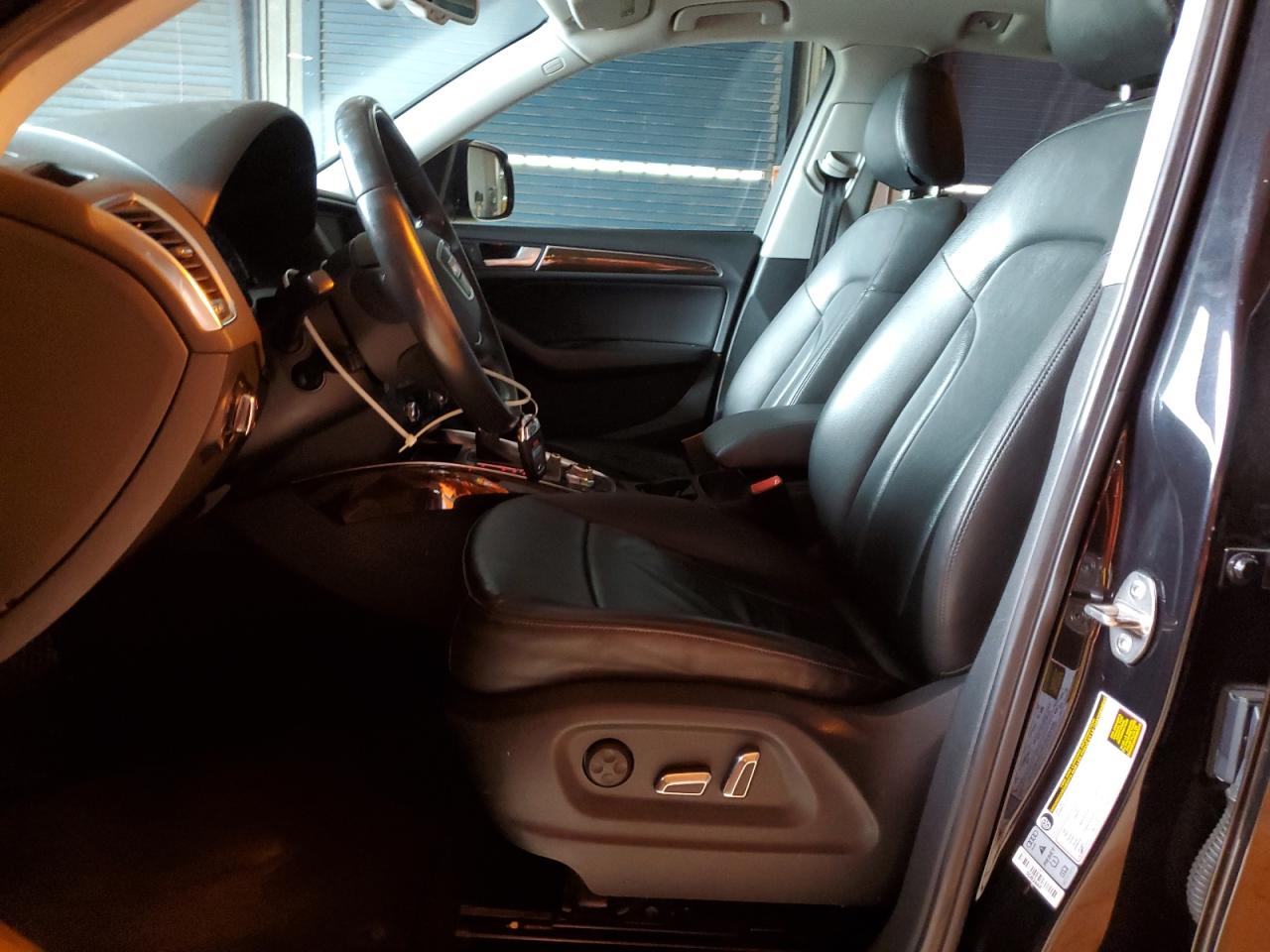 AUDI Q5 PREMIUM PLUS