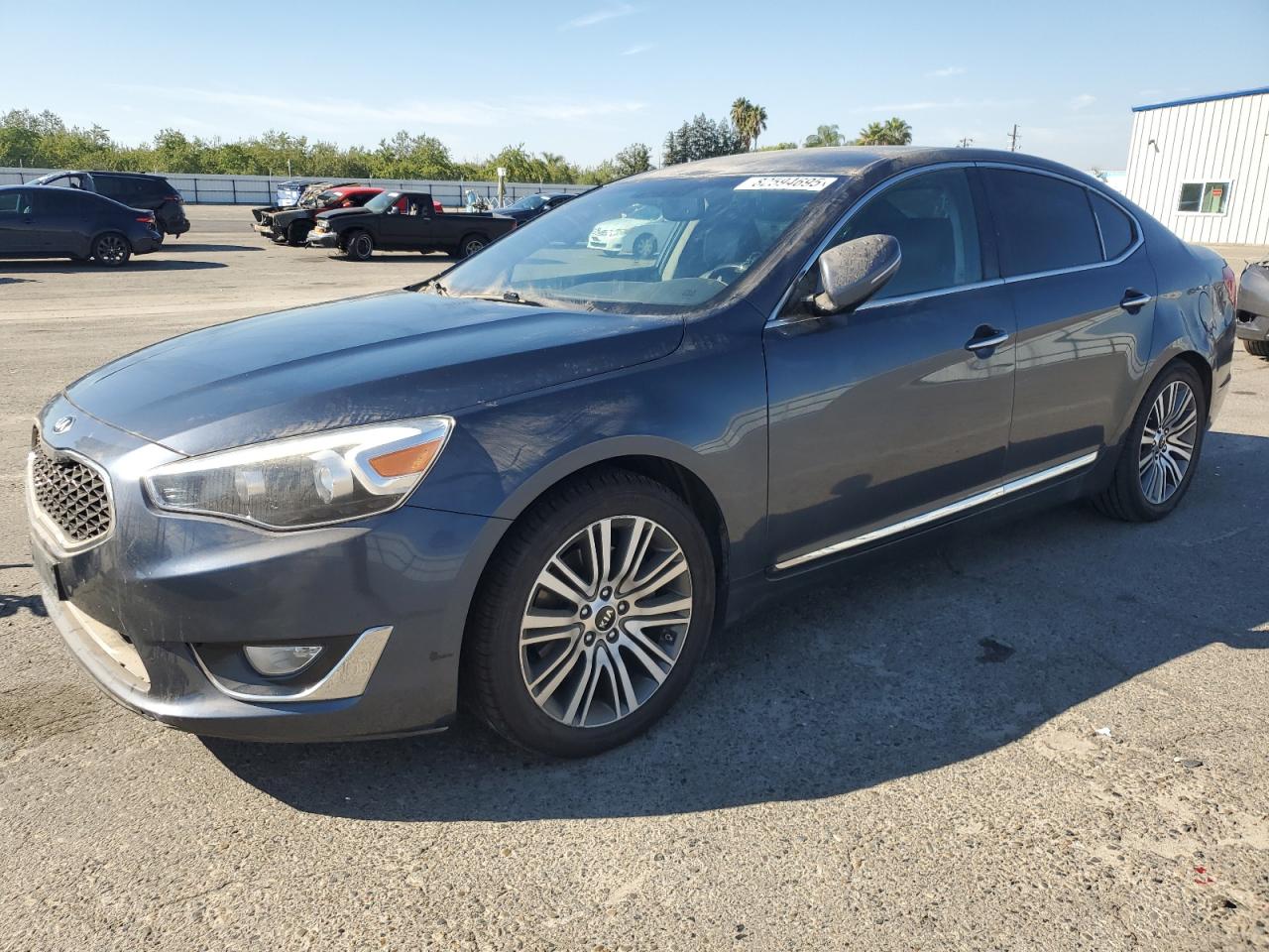 KIA CADENZA PREMIUM