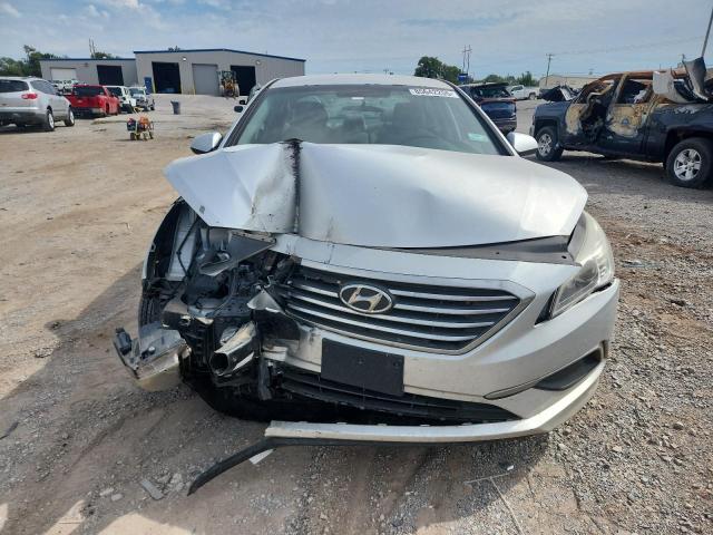 2016 HYUNDAI SONATA SE 5NPE24AF5GH407481