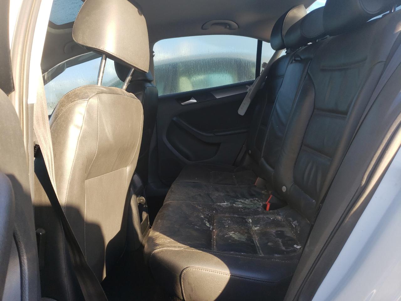 VOLKSWAGEN JETTA TDI