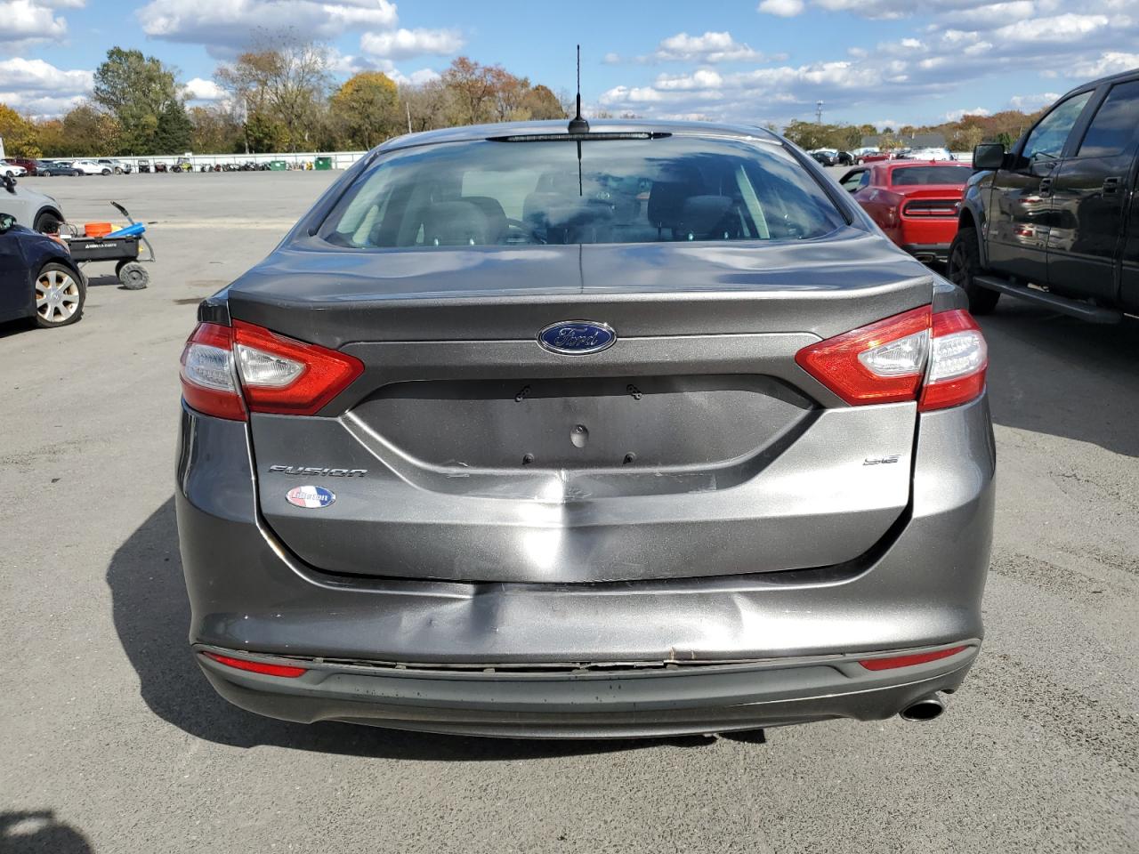 FORD FUSION SE