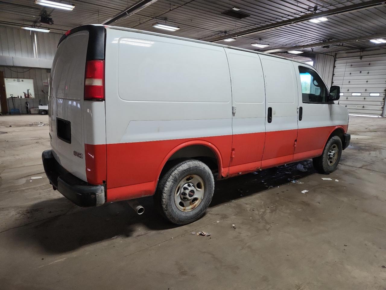 GMC SAVANA G3500