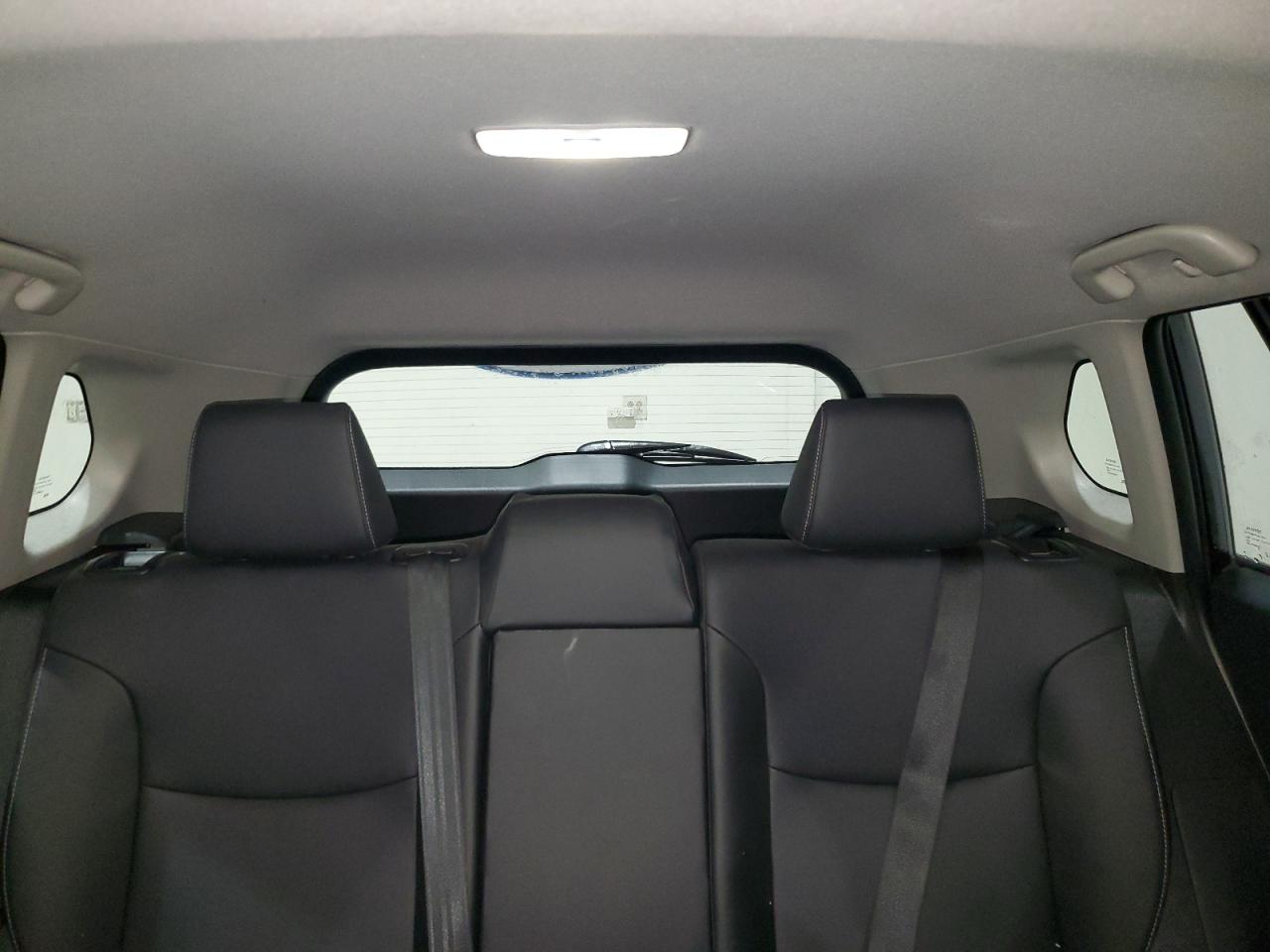 TOYOTA COROLLA CROSS XLE