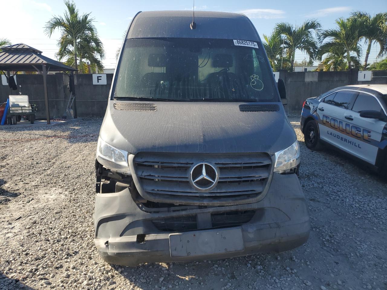 MERCEDES-BENZ SPRINTER 2500/3500