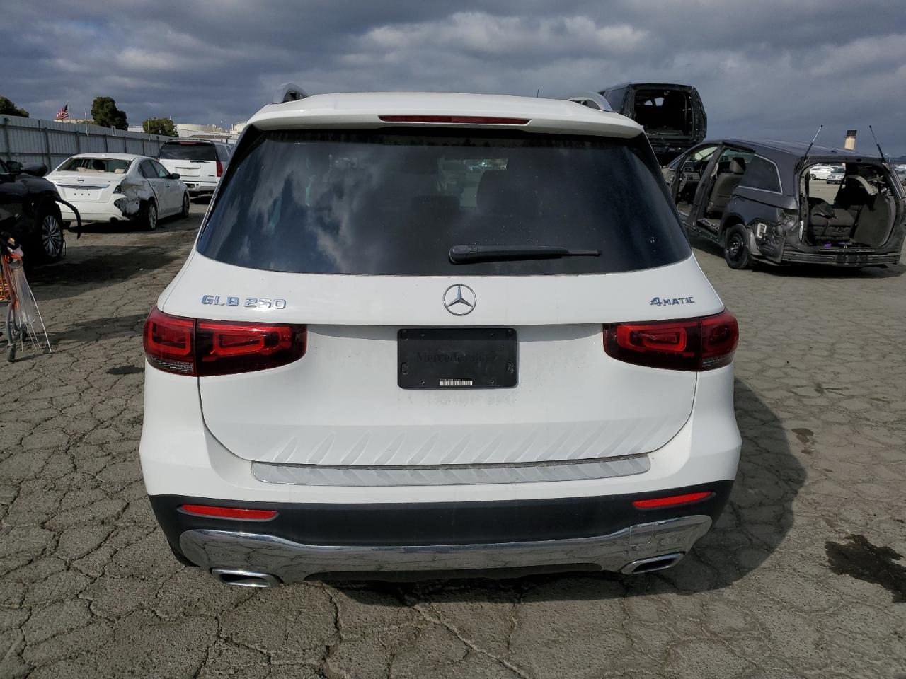 MERCEDES-BENZ GLB-CLASS 250 4MATIC